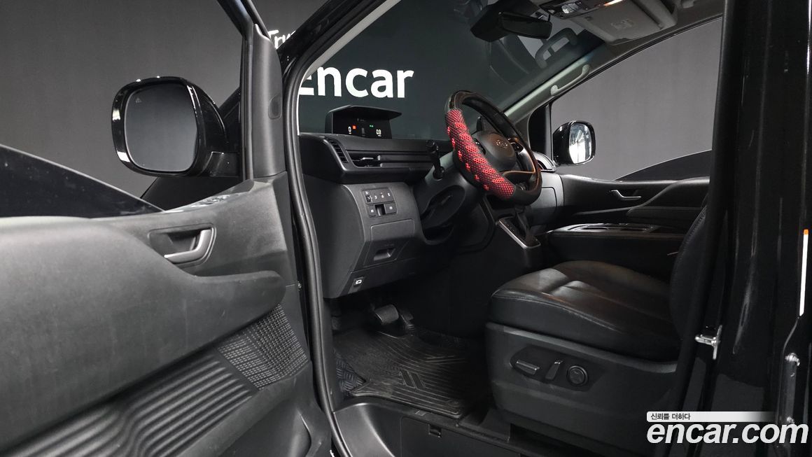 Hyundai Staria 2023