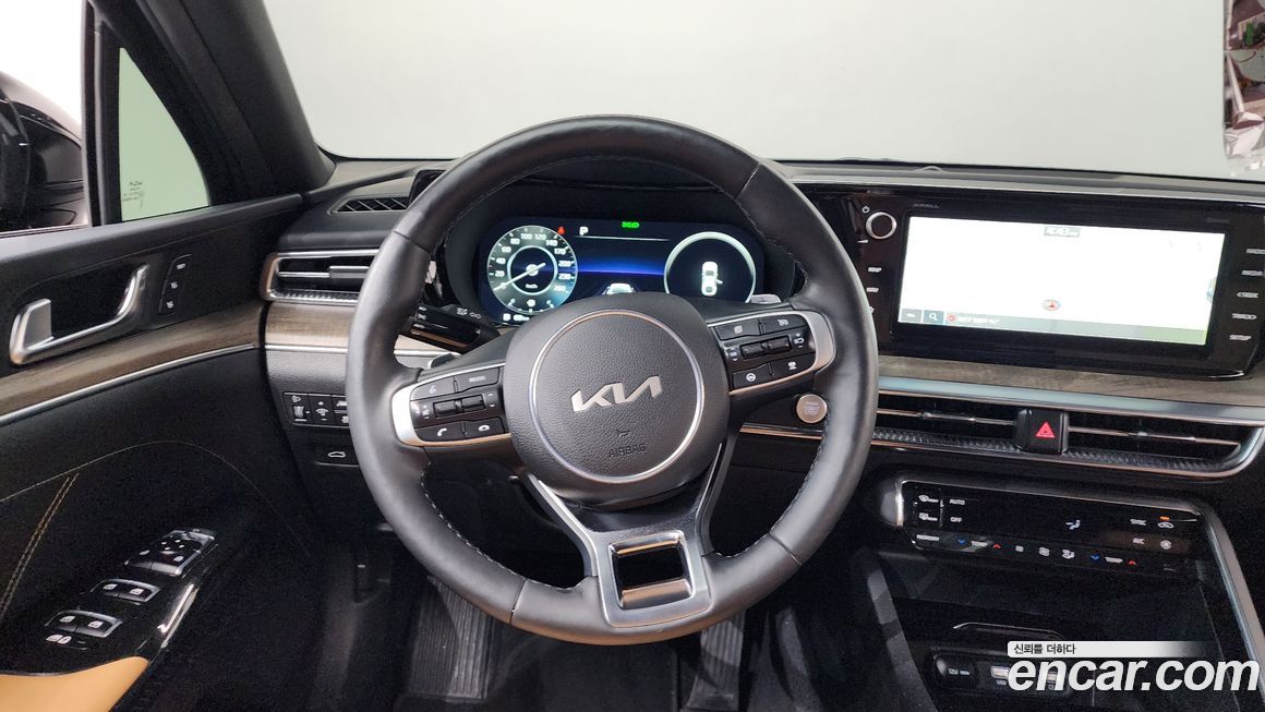Kia K5 2023