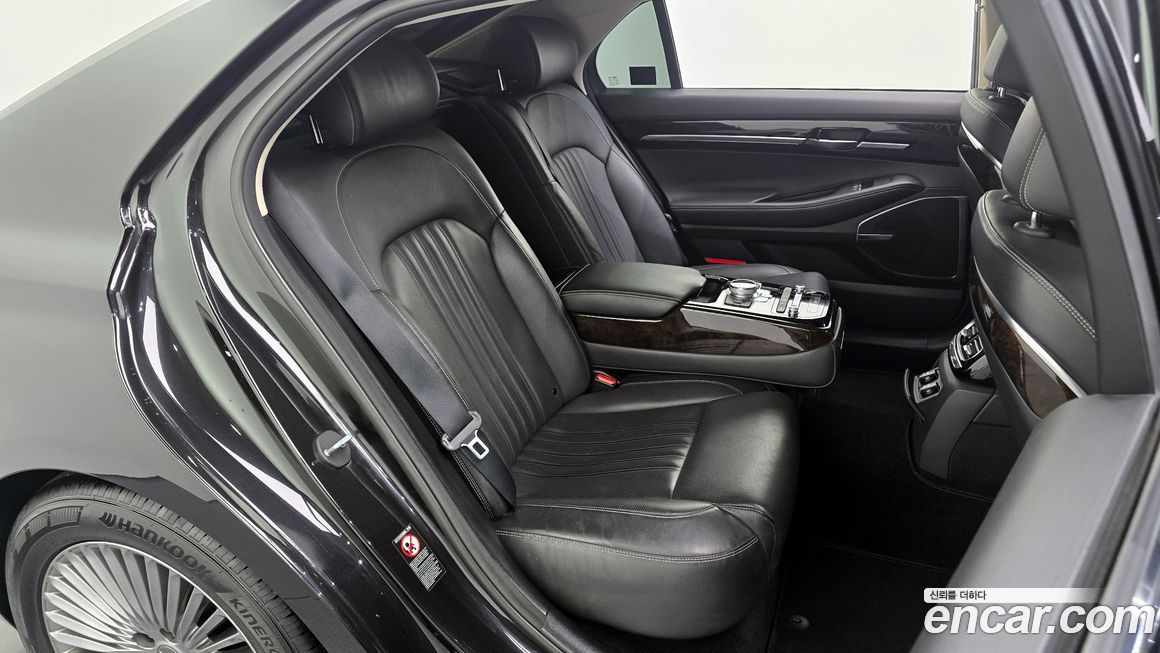 Genesis G90 2019