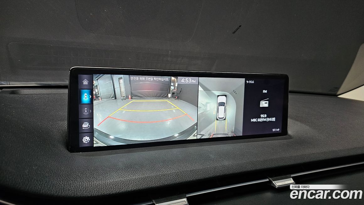 Genesis GV70 2021