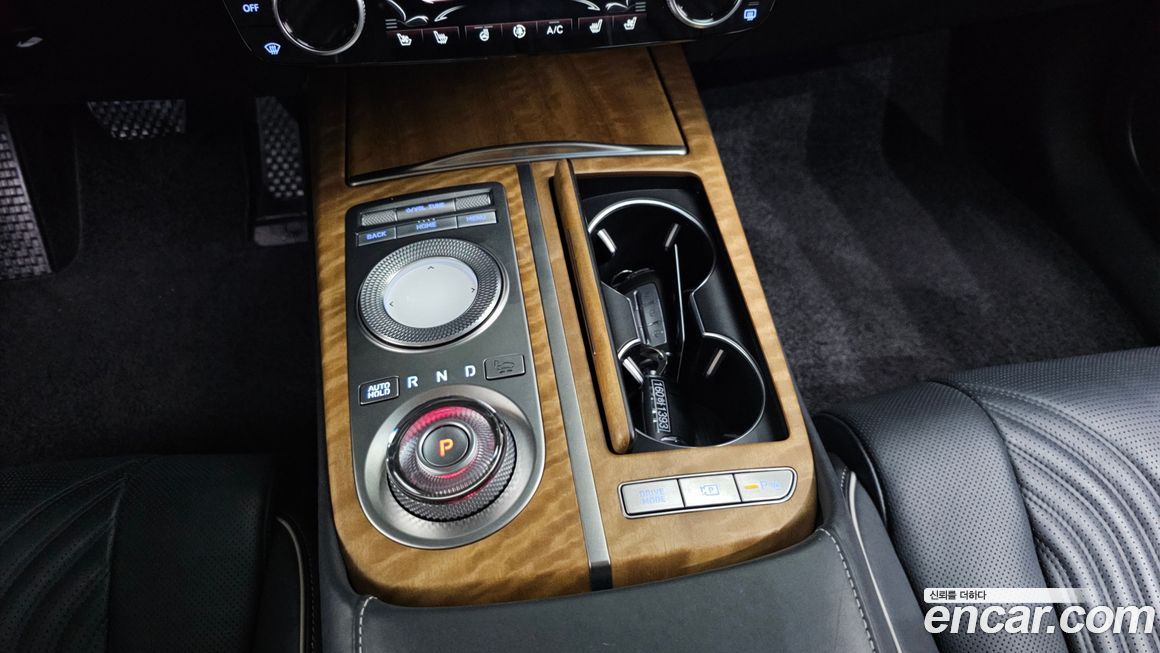Genesis G80 2021