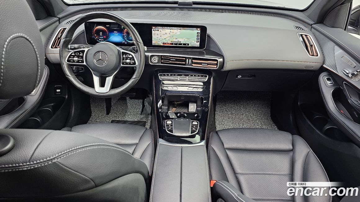 Mercedes-Benz EQC 2020