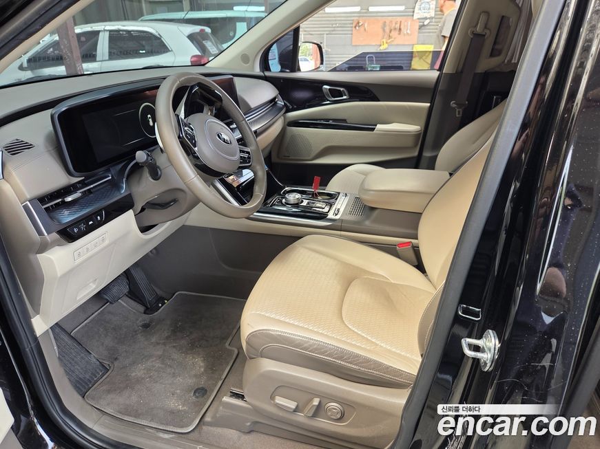 Kia Canival 2021