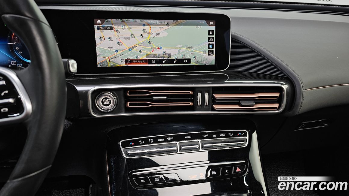 Mercedes-Benz EQC 2020