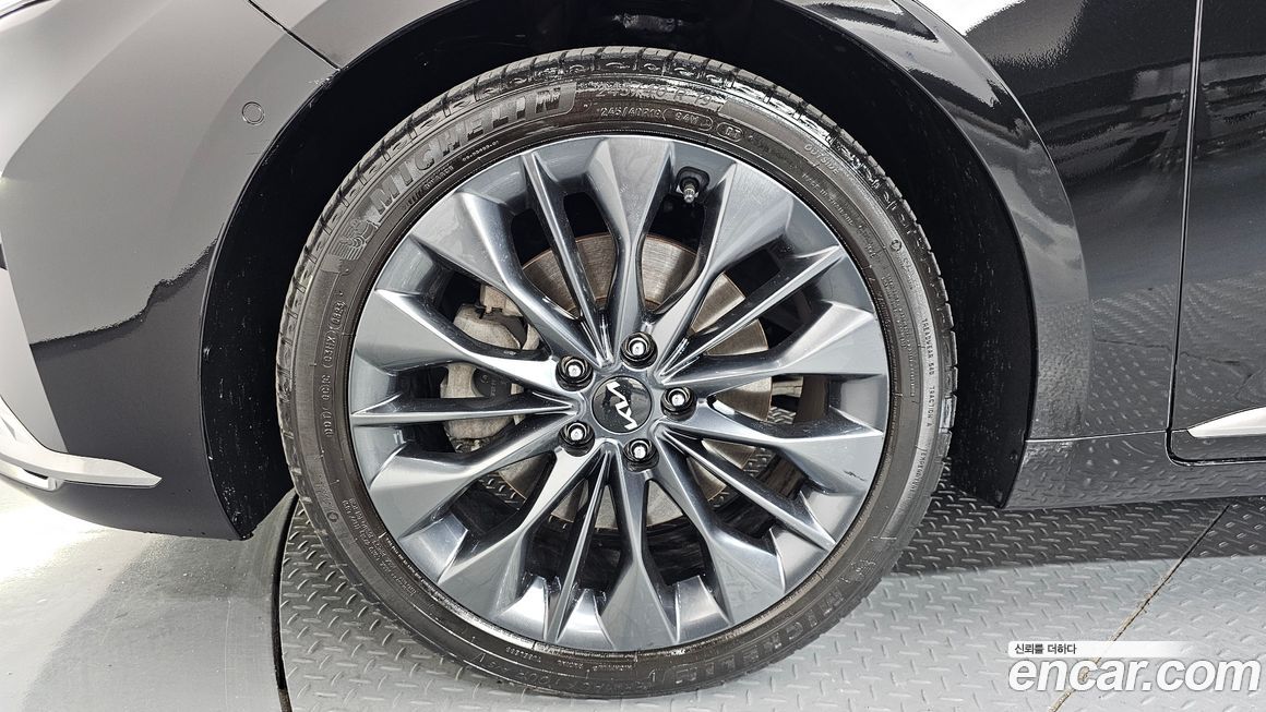 Kia K8 2023