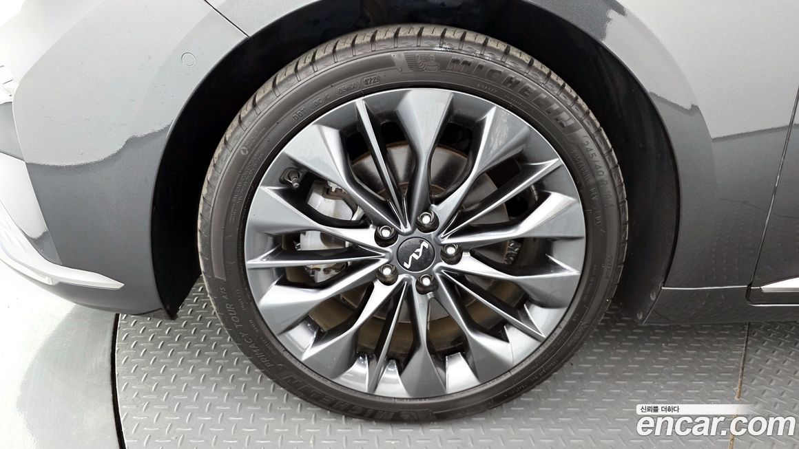 Kia K8 2023