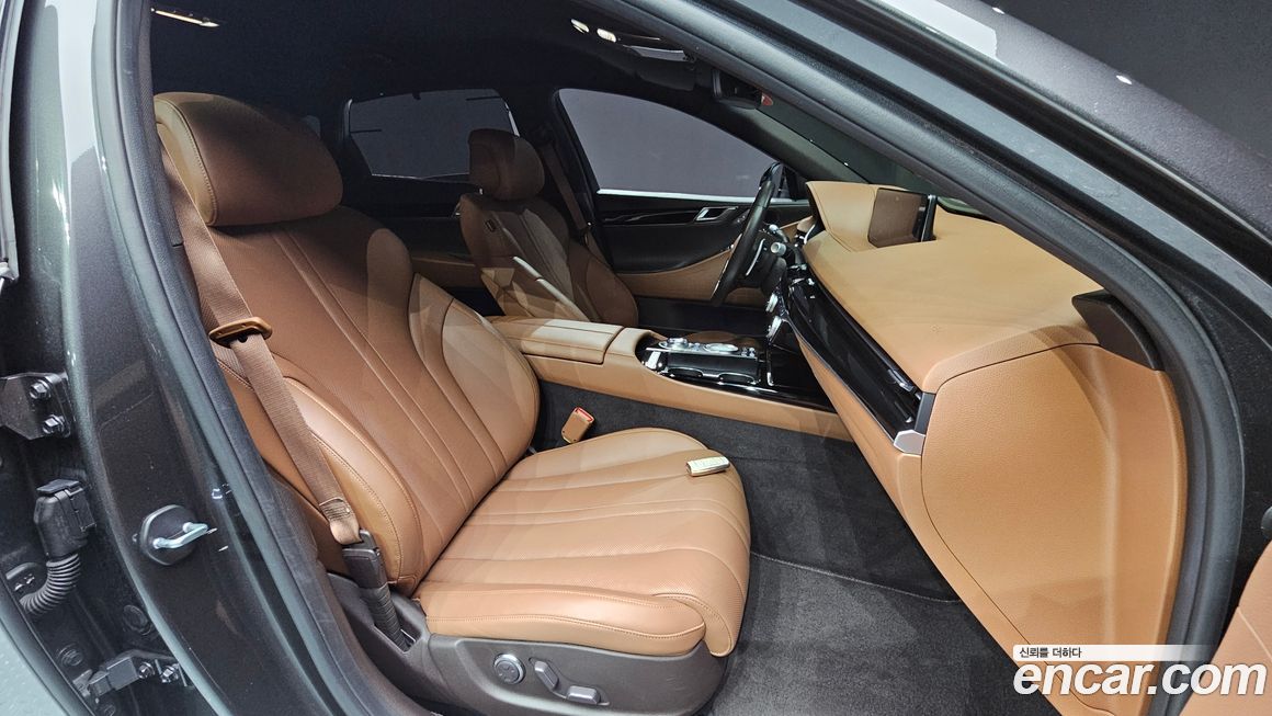 Genesis G80 2021