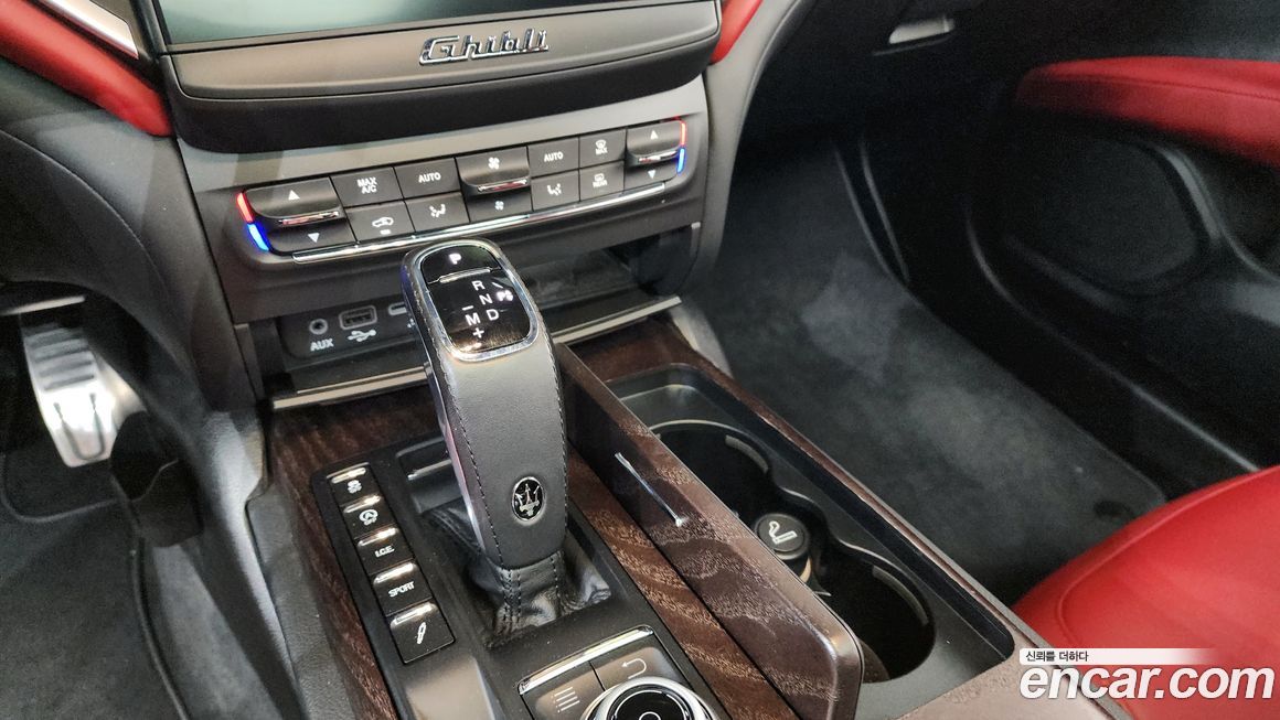 Maserati Ghibli 2019