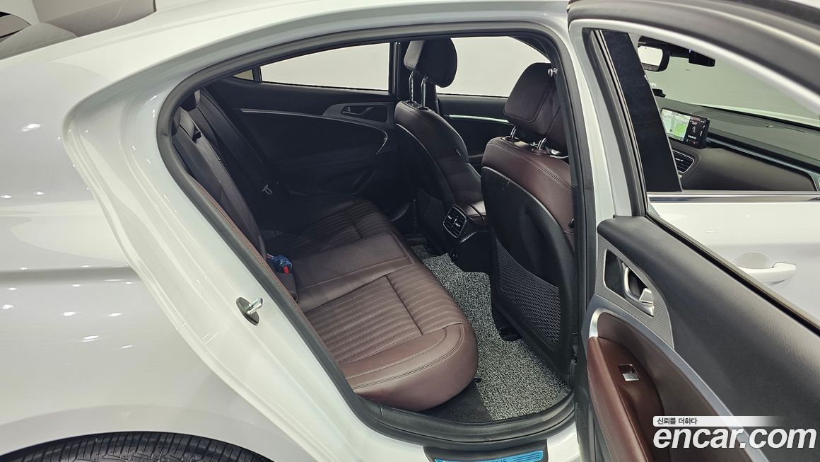Genesis G70 2023