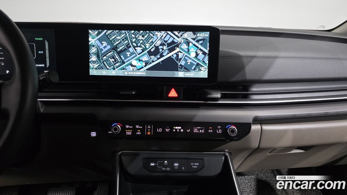 Kia Canival 2024