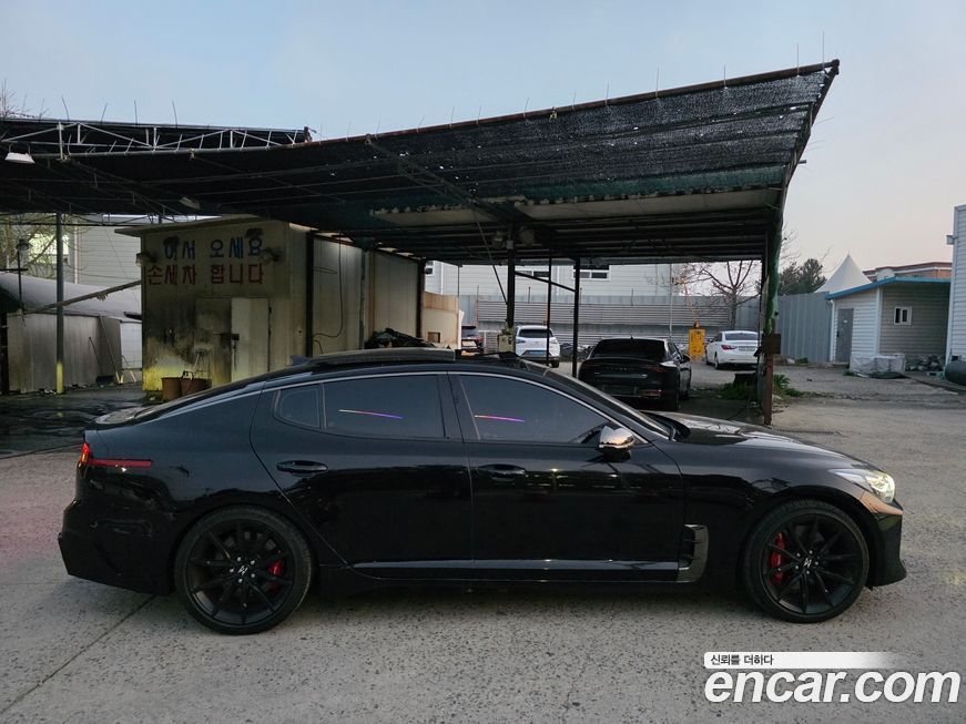 Kia Stinger 2023