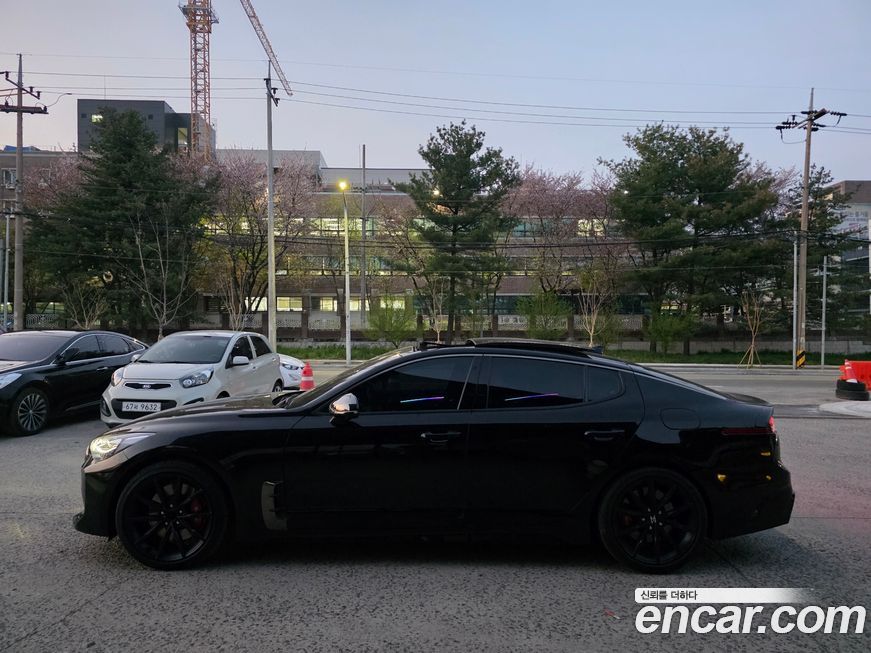 Kia Stinger 2023