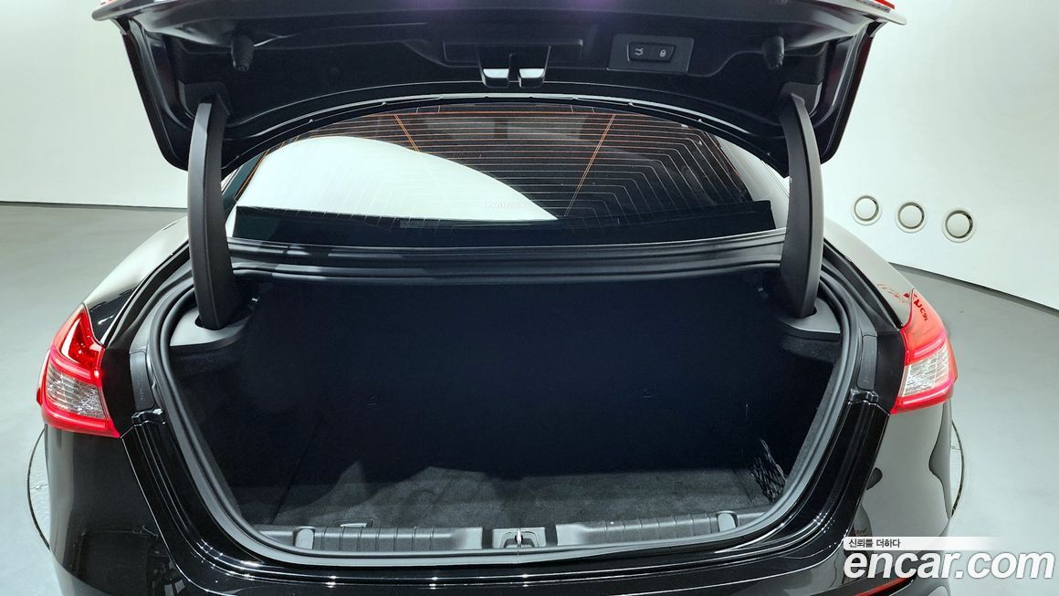 Maserati Ghibli 2019