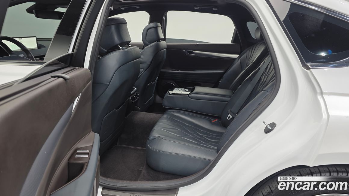 Genesis G80 2021