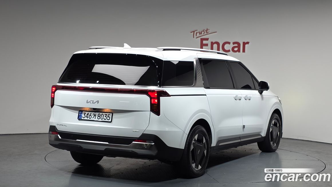 Kia Canival 2024