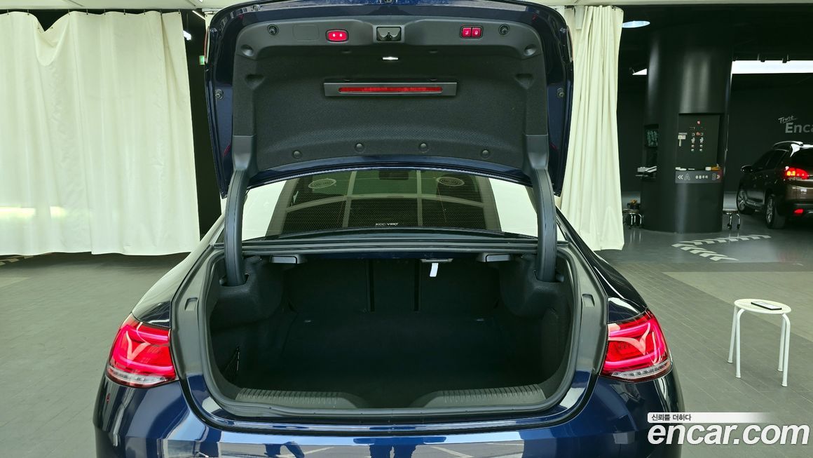 Mercedes-Benz CLS-Class 2019