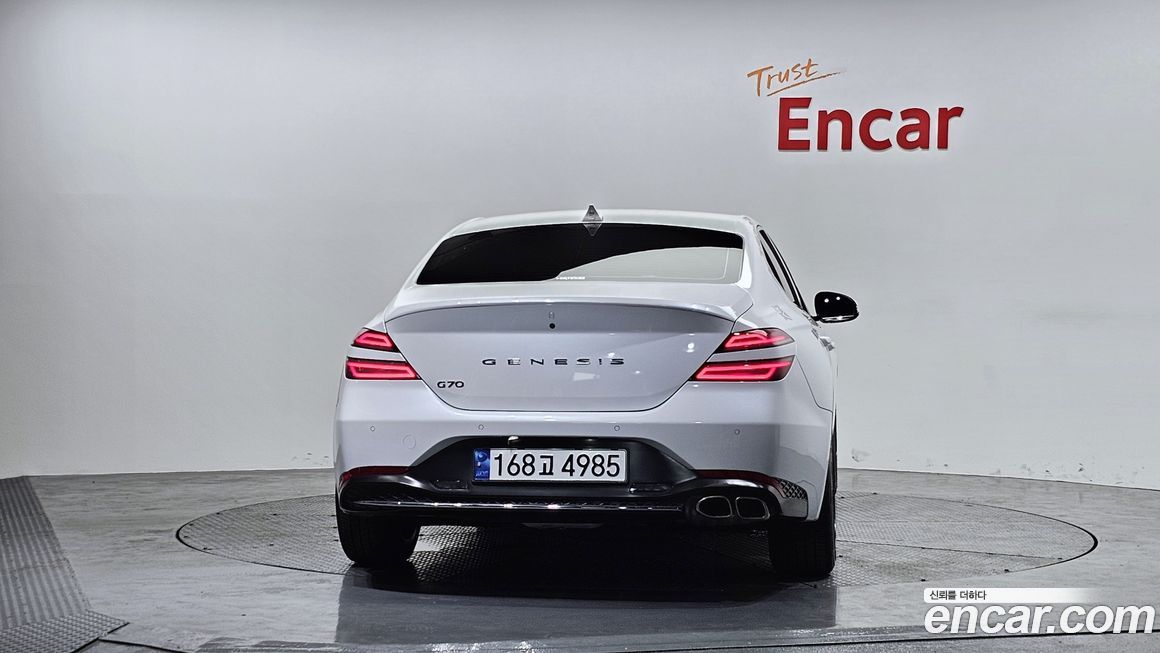 Genesis G70 2023