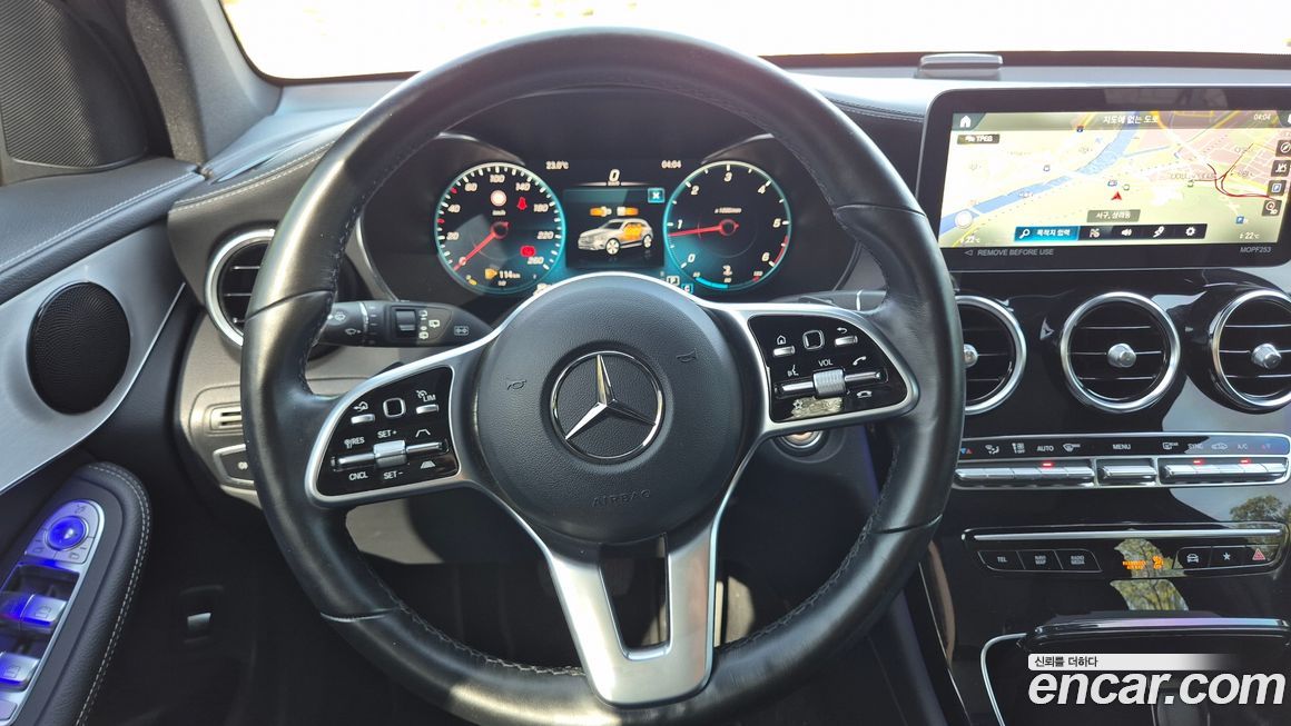 Mercedes-Benz GLC-Class 2022