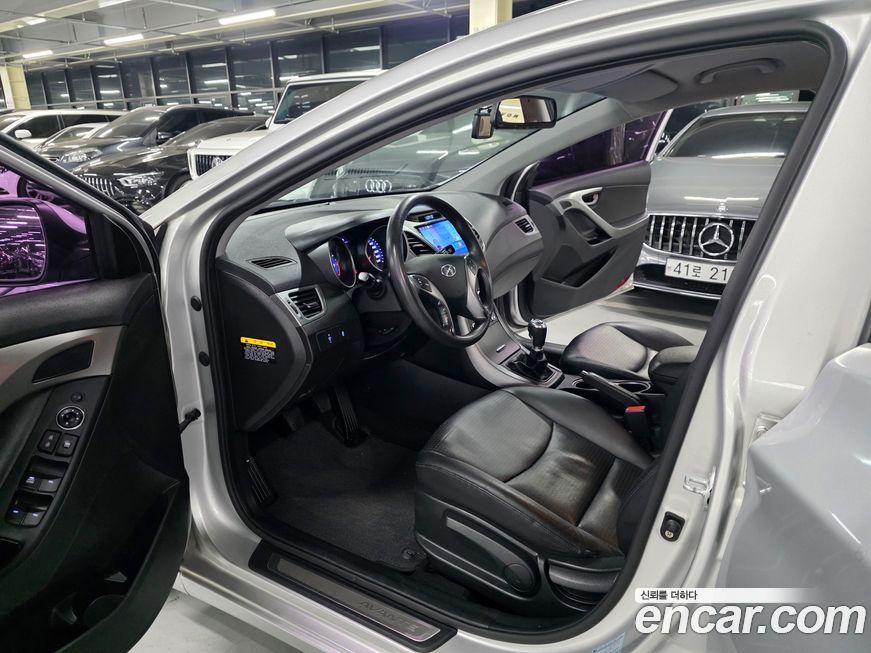 Hyundai AVANTE 2014
