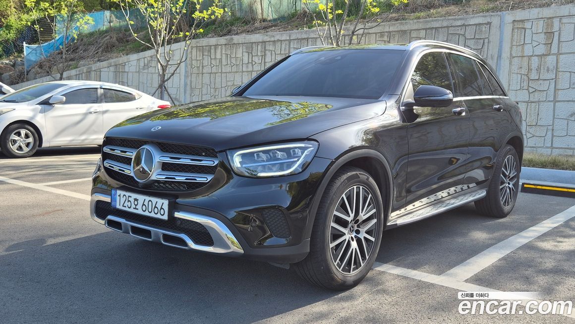 Mercedes-Benz GLC-Class 2022