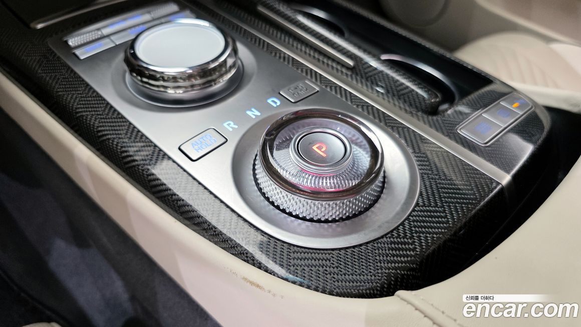 Genesis G80 2023