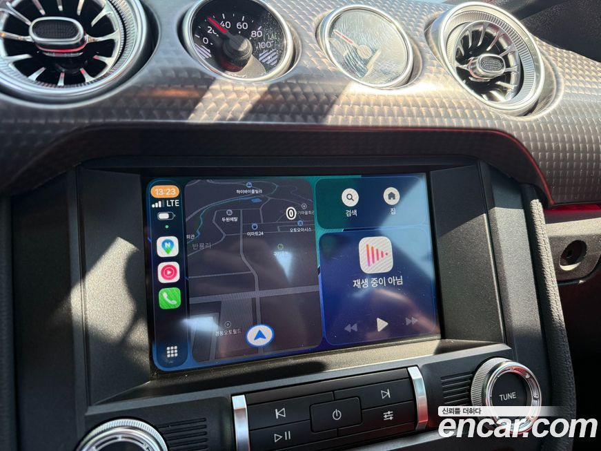 Ford Mustang 2019