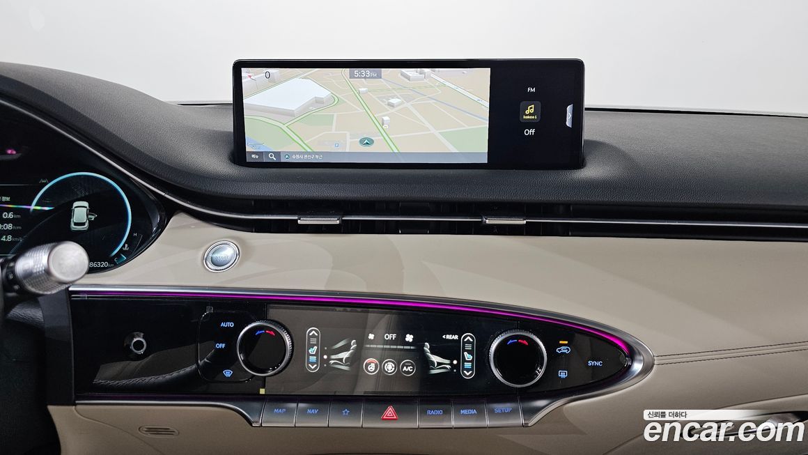 Genesis GV70 2023
