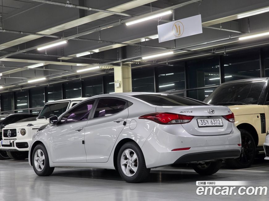 Hyundai AVANTE 2014