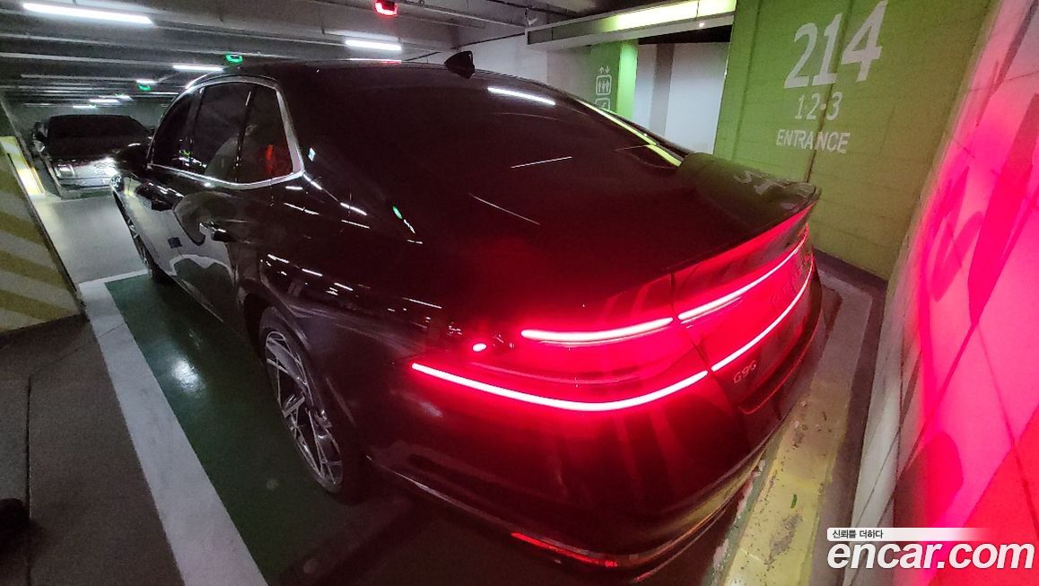 Genesis G90 2023