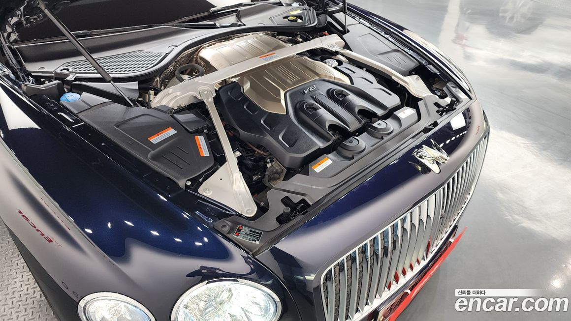 Bentley Flying Spur 2023