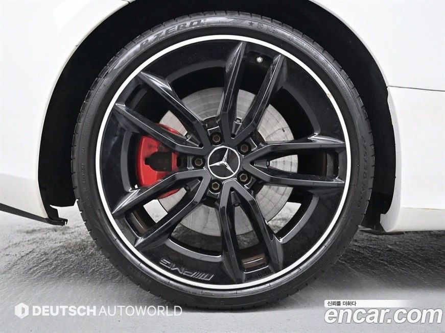Mercedes-Benz E-Class 2021