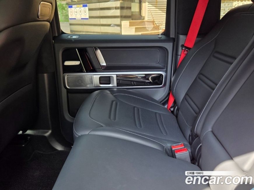 Mercedes-Benz G-Class 2024