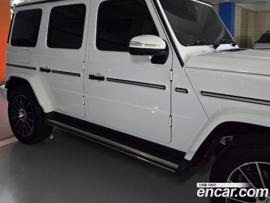 Mercedes-Benz G-Class 2024