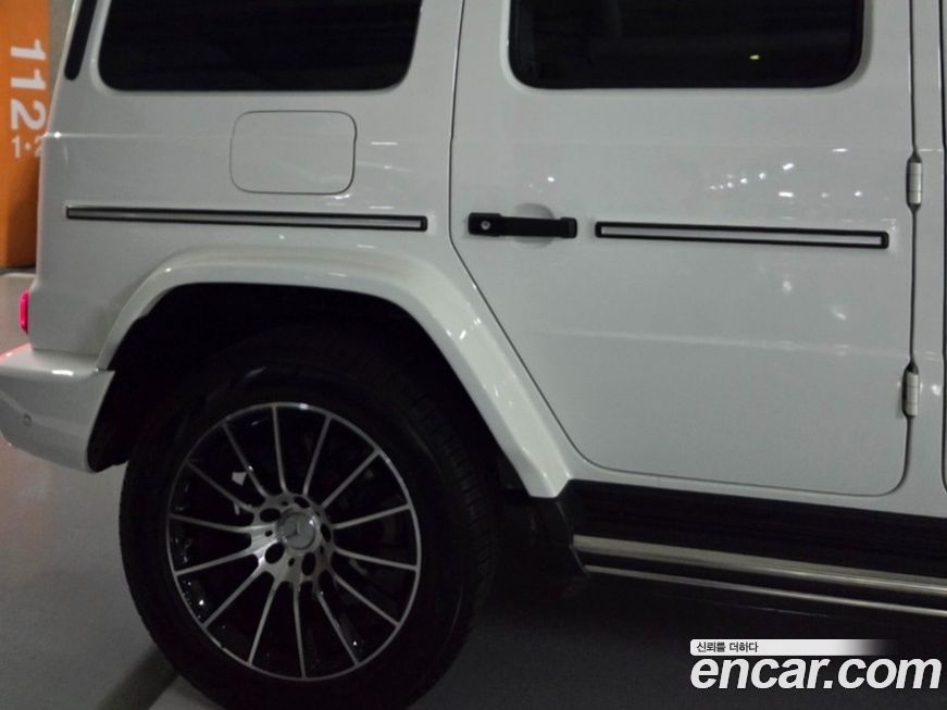 Mercedes-Benz G-Class 2024