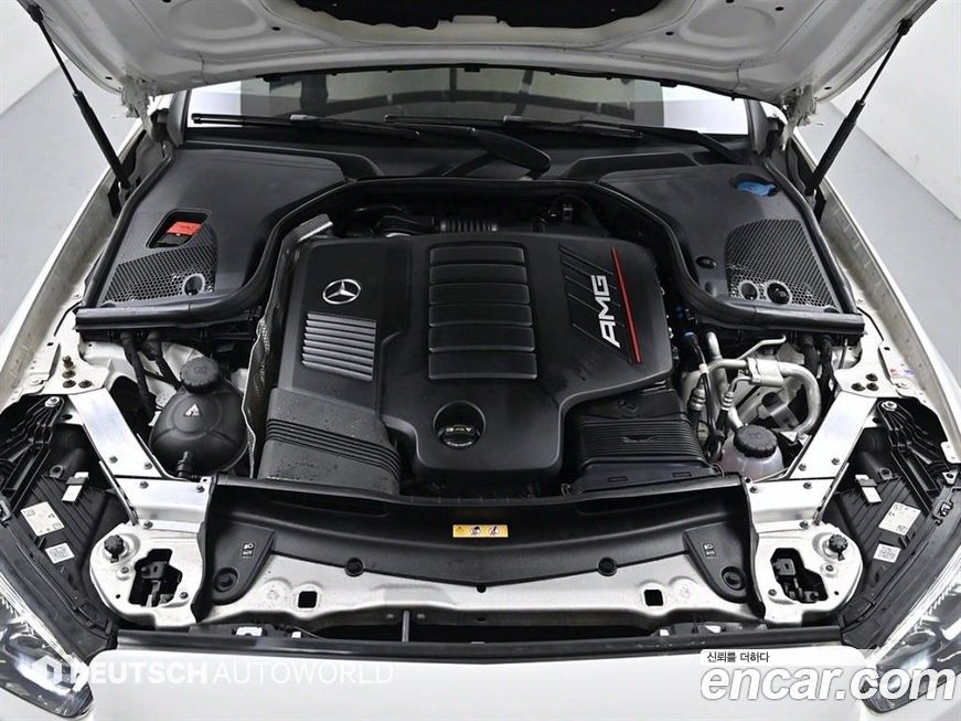 Mercedes-Benz E-Class 2021