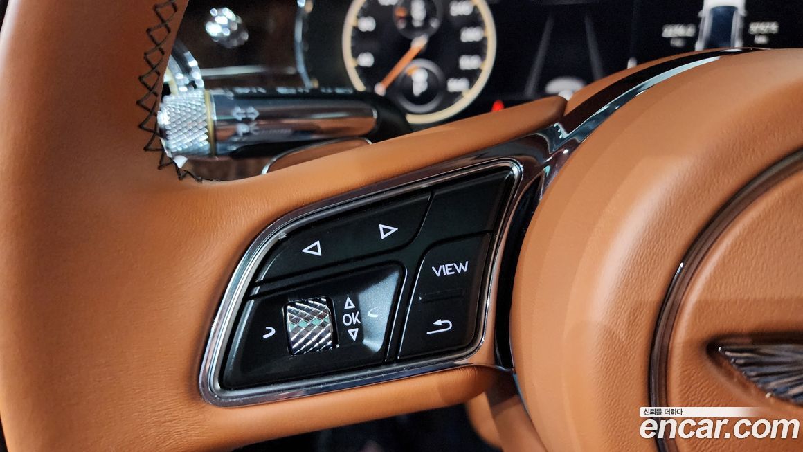 Bentley Flying Spur 2023