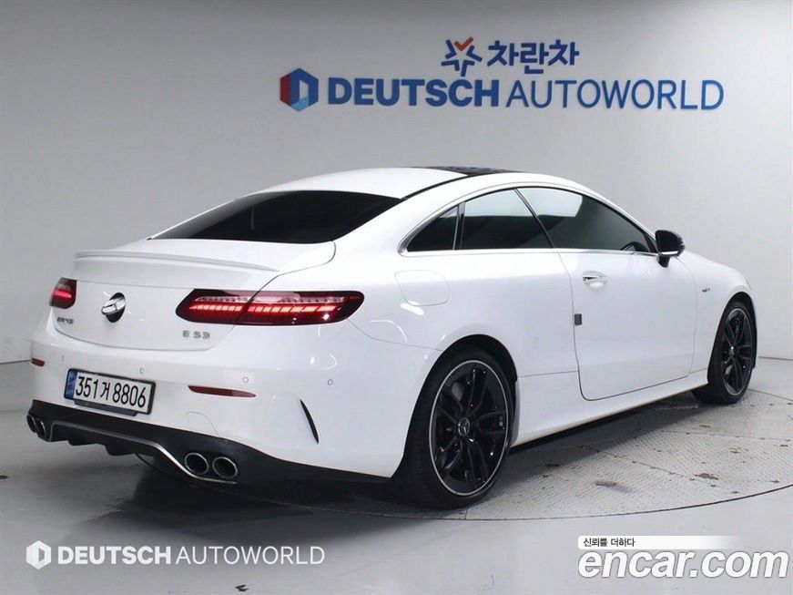 Mercedes-Benz E-Class 2021