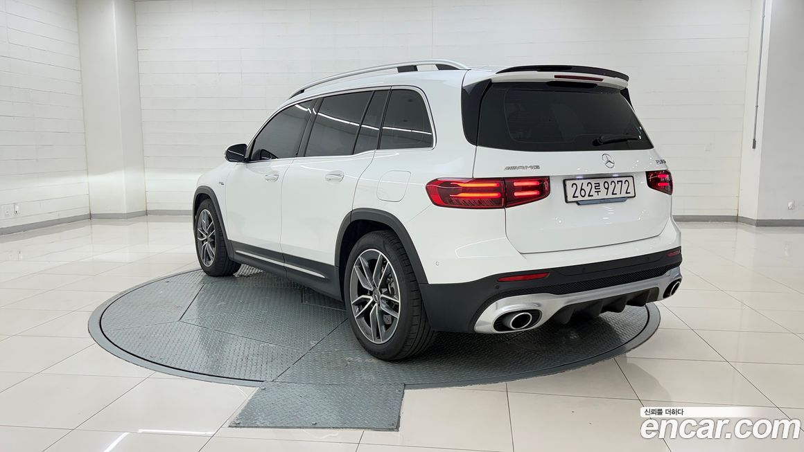 Mercedes-Benz GLB-Class 2025