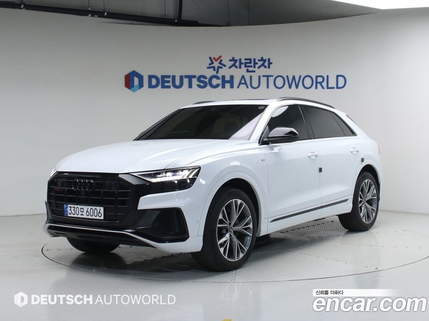 Audi Q8 2022