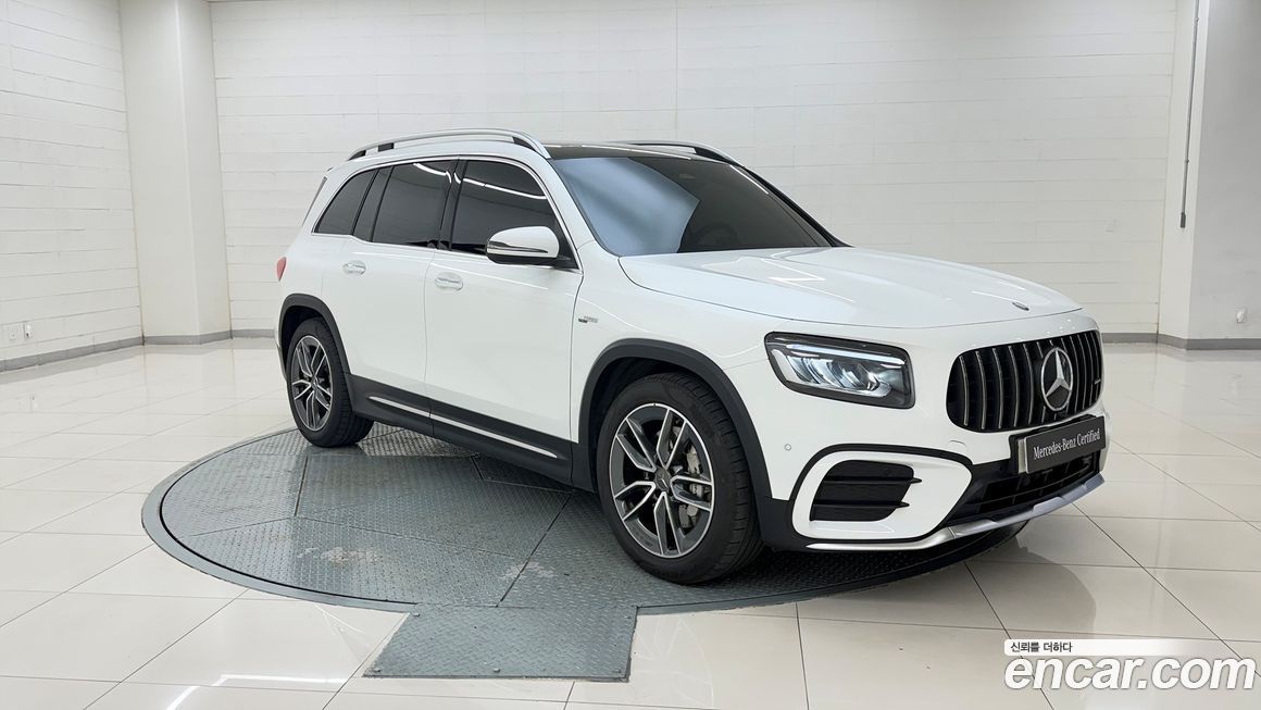 Mercedes-Benz GLB-Class 2025