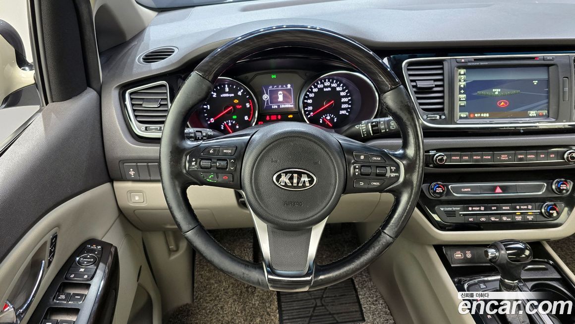Kia Canival 2016