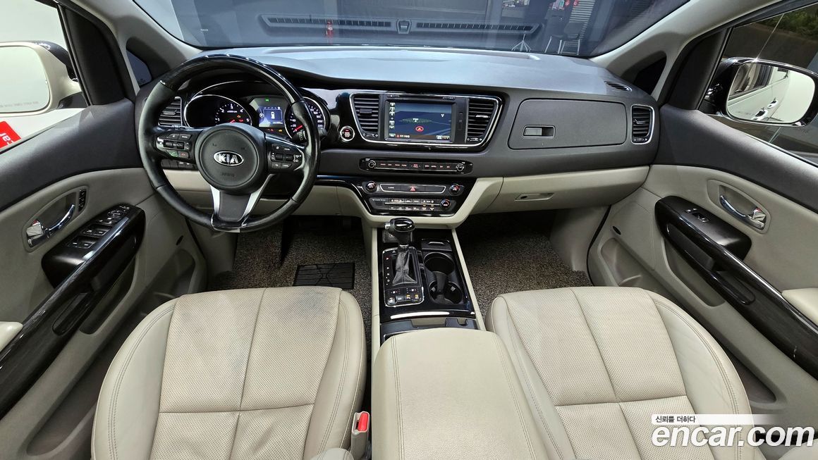 Kia Canival 2016