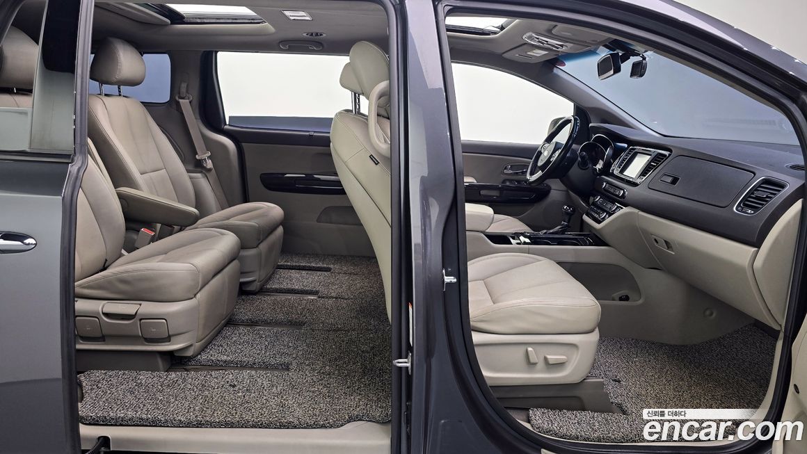 Kia Canival 2016