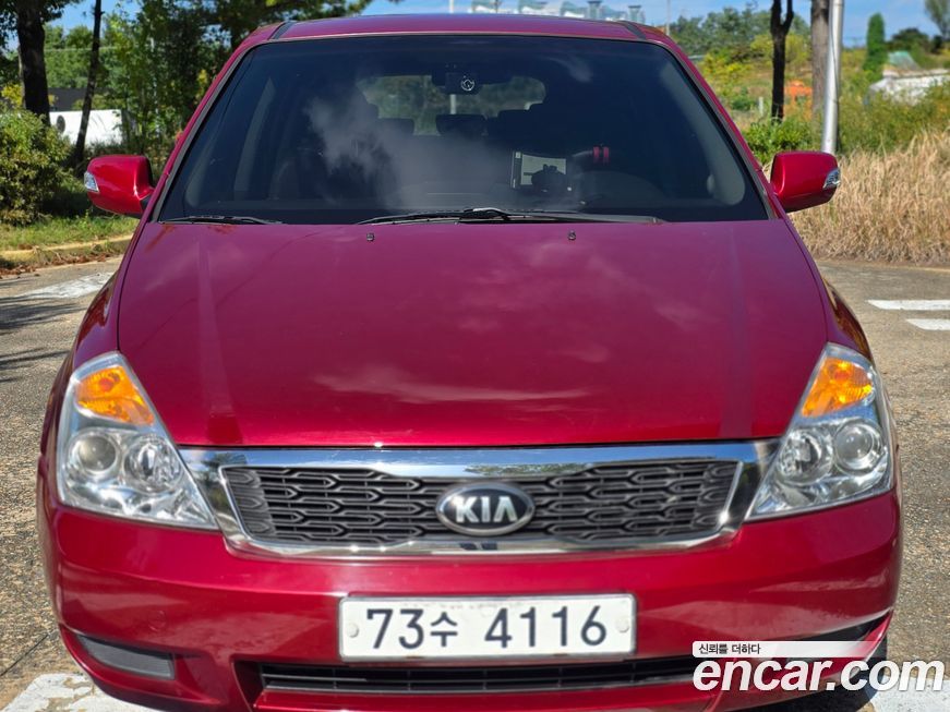 Kia Canival 2013