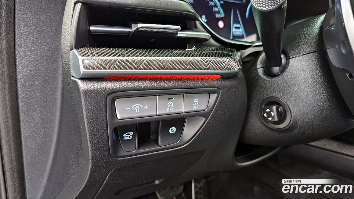 Genesis G80 2023