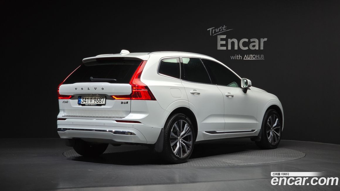 Volvo XC60 2022
