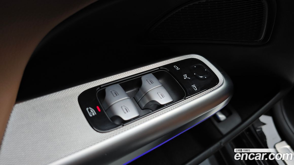 Mercedes-Benz E-Class 2026