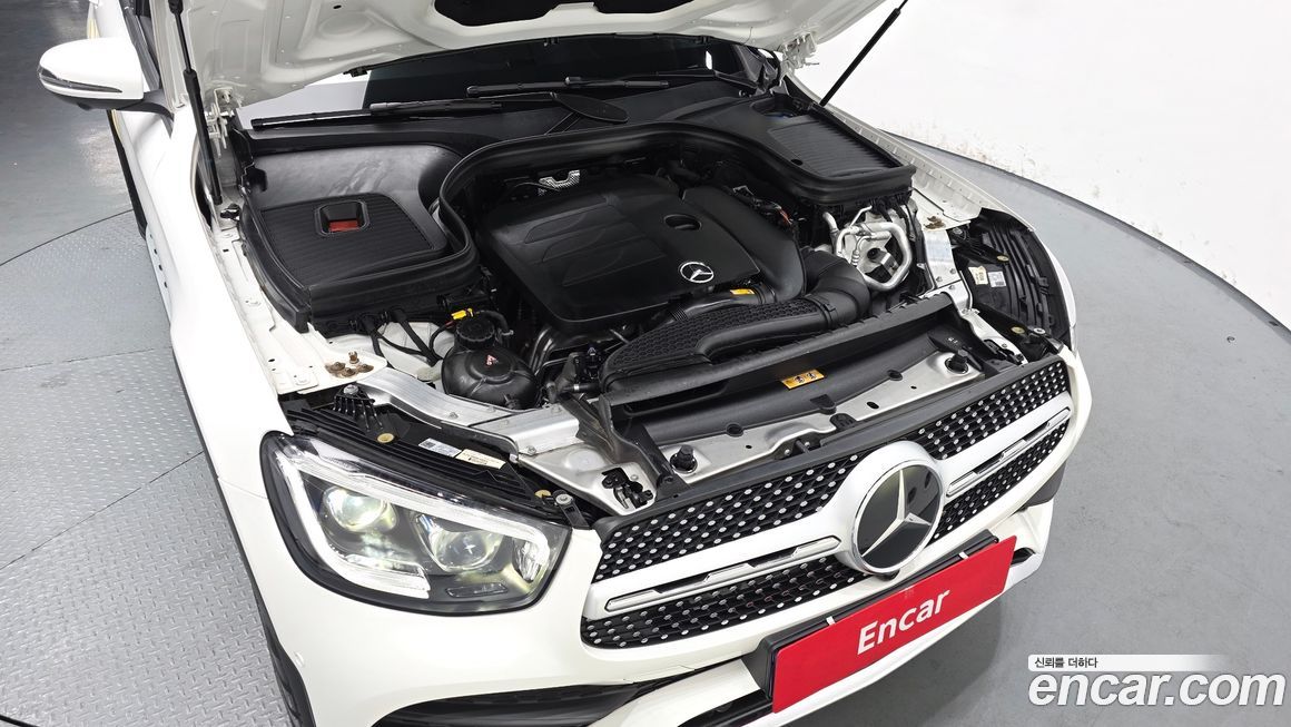 Mercedes-Benz GLC-Class 2023