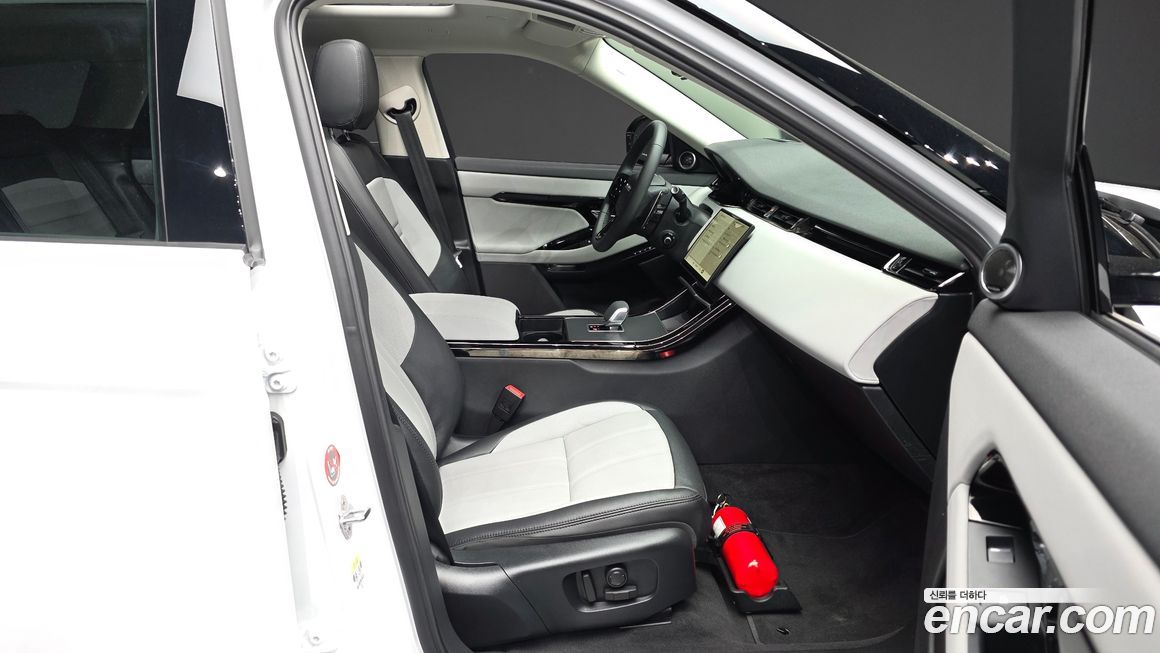 Land Rover Range Rover Evoque 2025