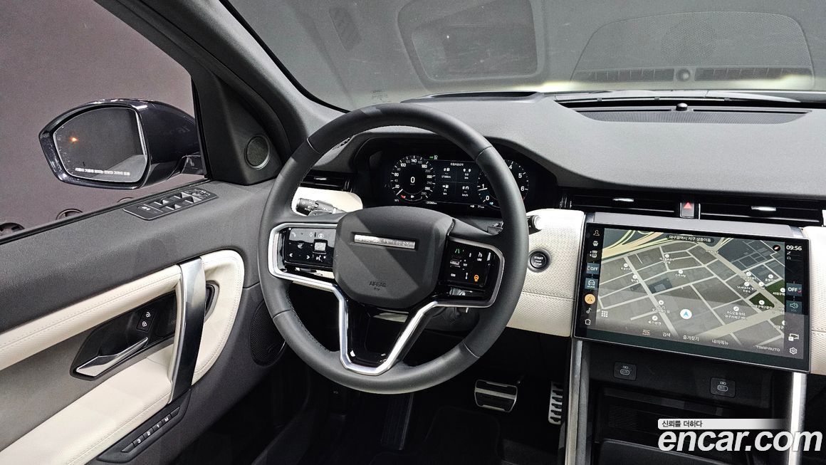 Land Rover Discovery Sport 2025